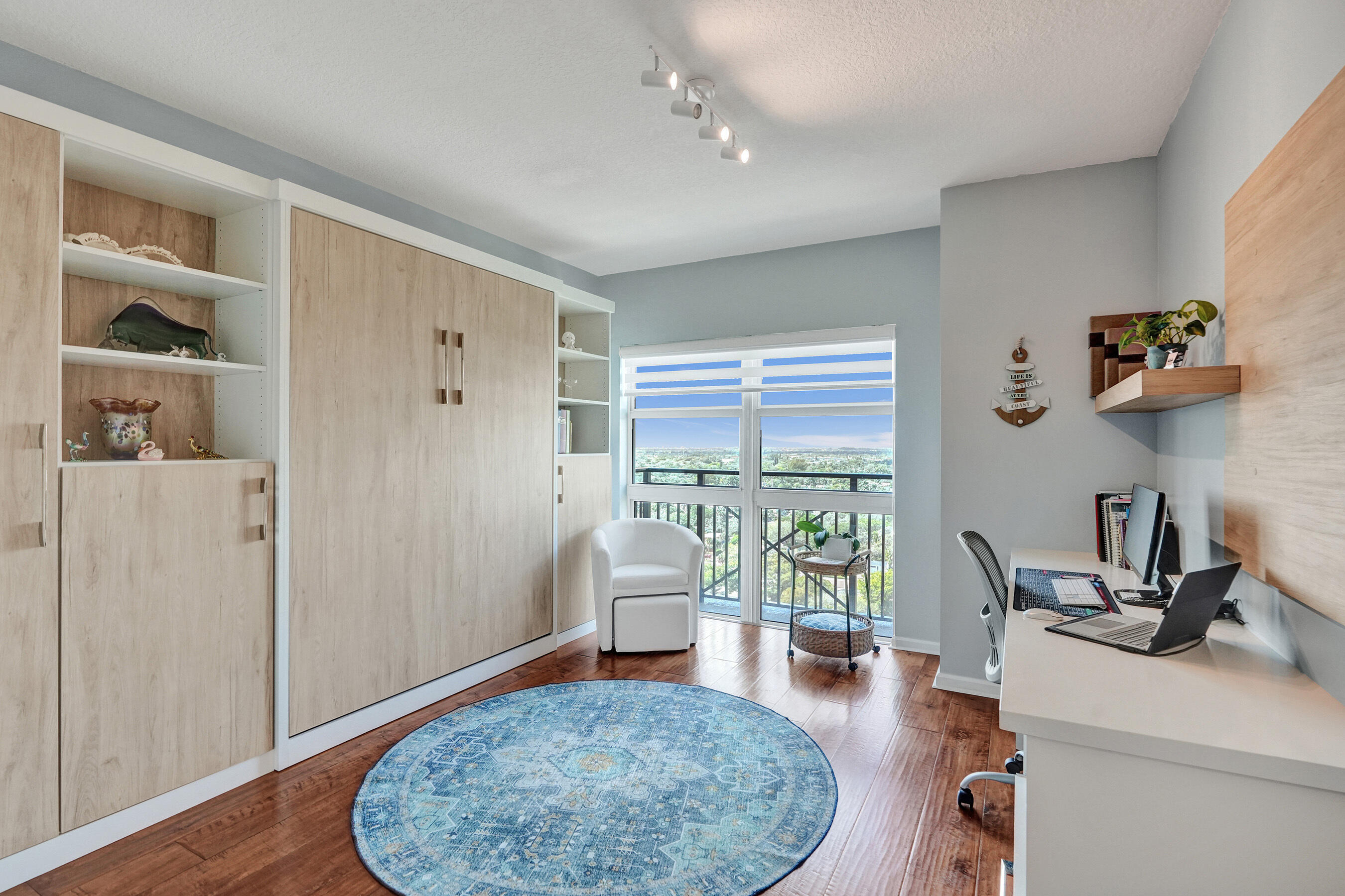 SYMPHONY SOUTH CONDO - Residential