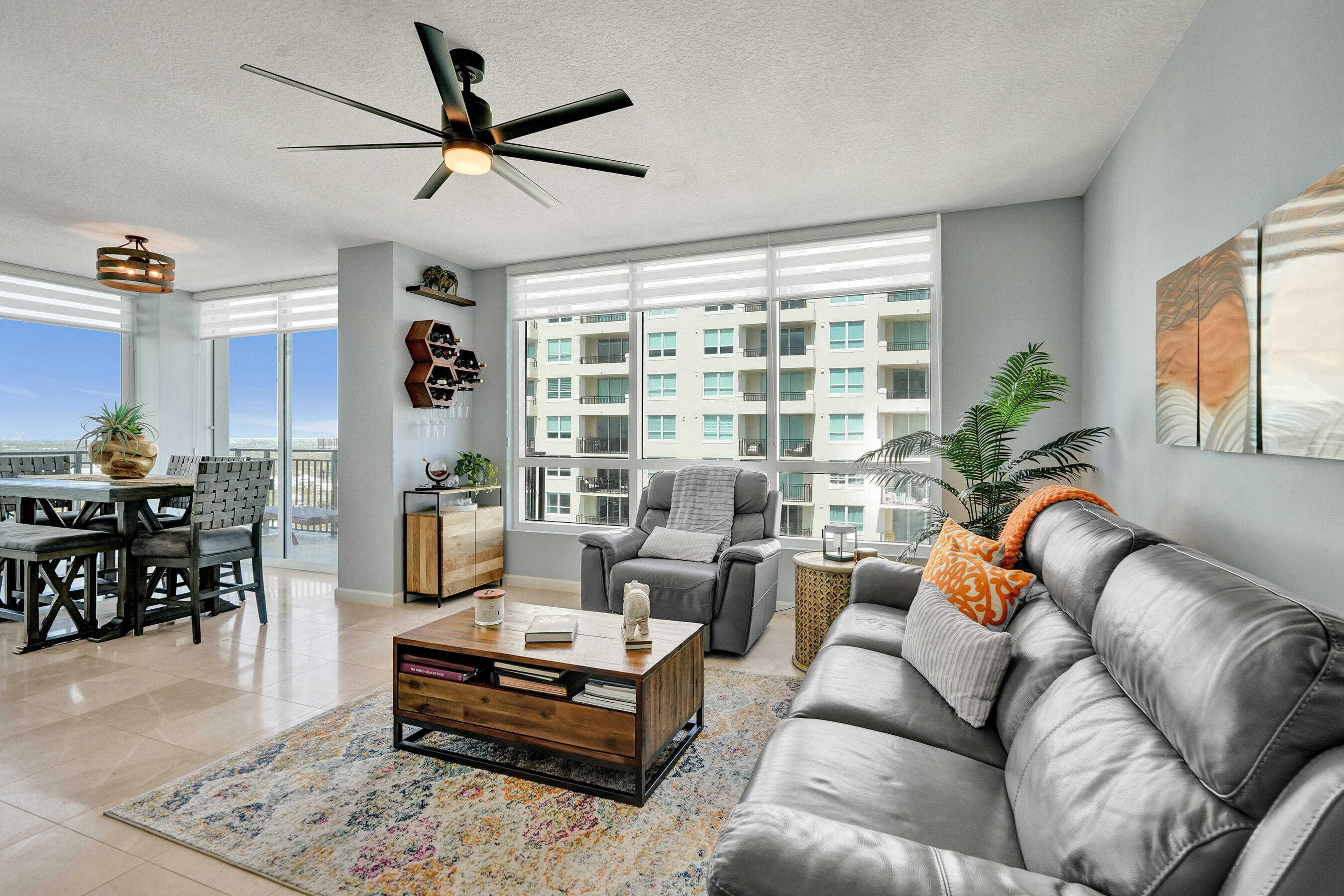SYMPHONY SOUTH CONDO - Residential