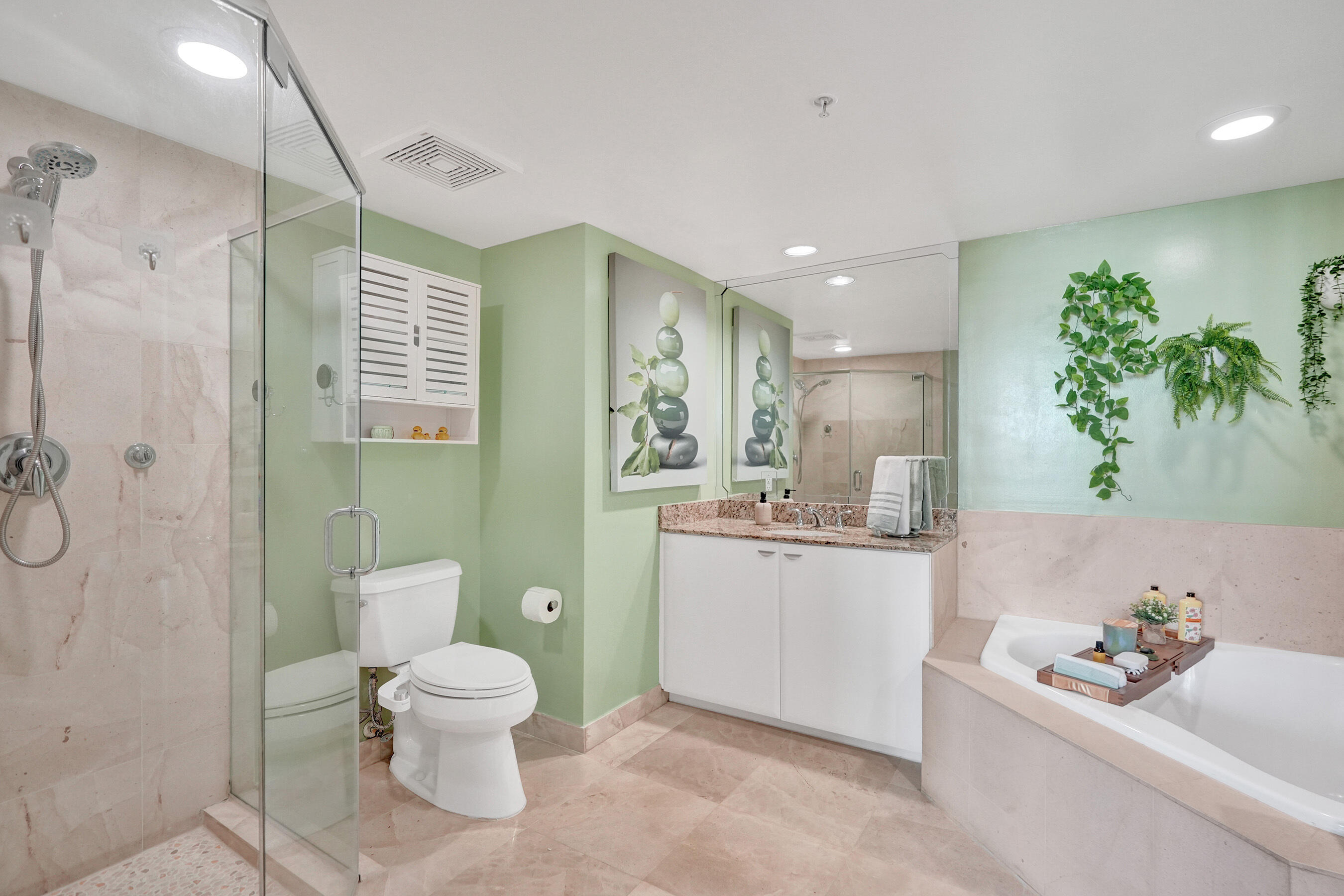 SYMPHONY SOUTH CONDO - Residential