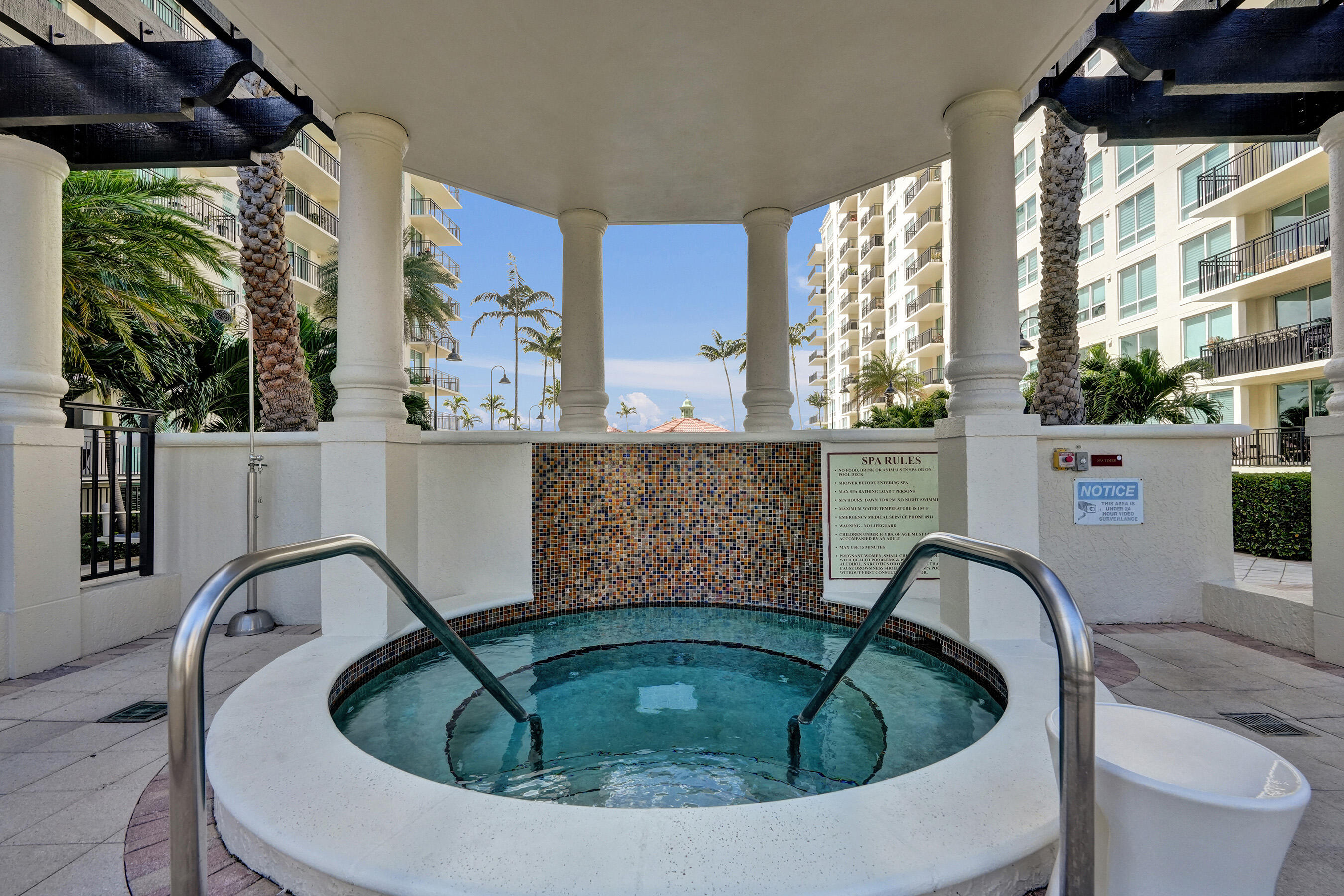 SYMPHONY SOUTH CONDO - Residential