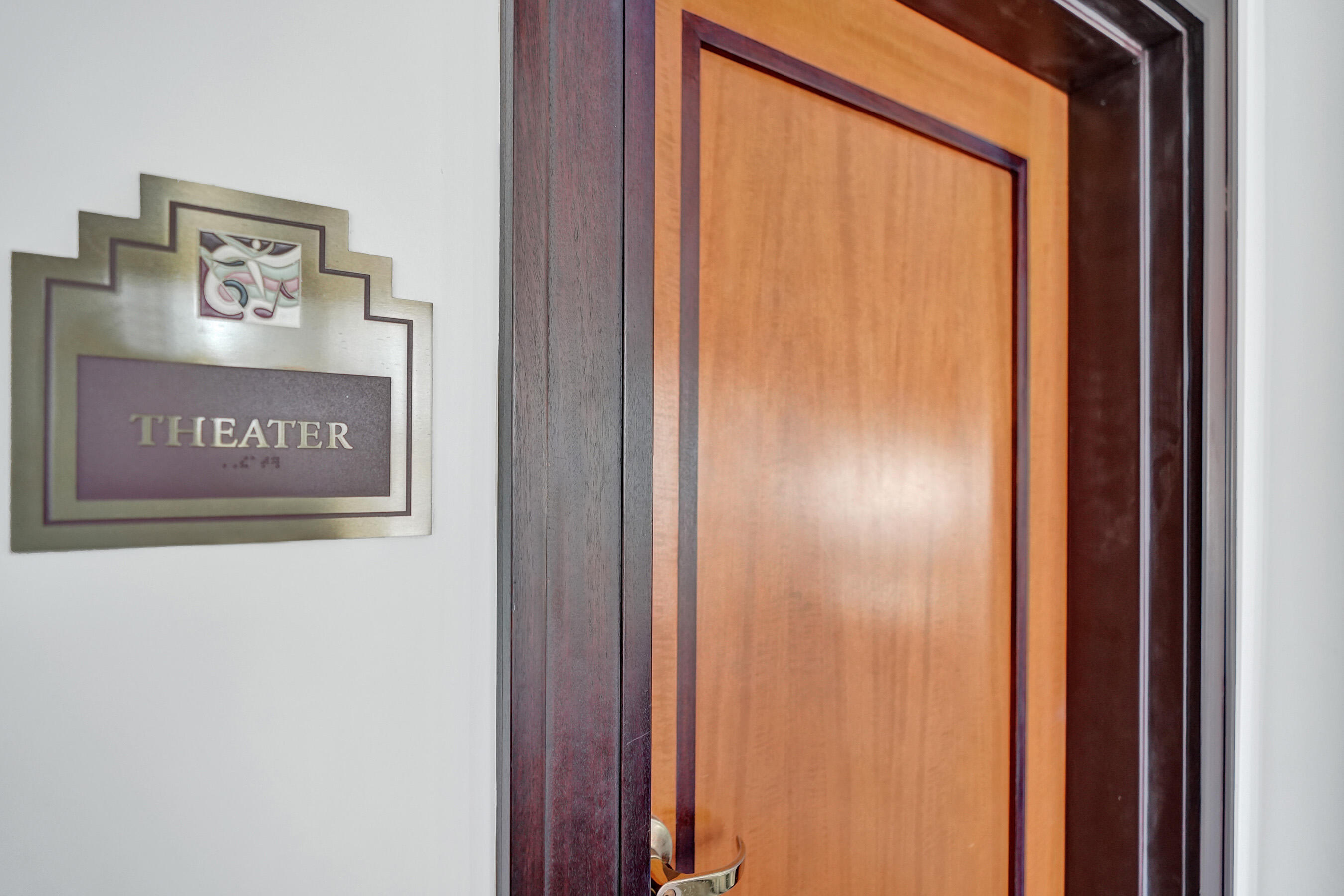 SYMPHONY SOUTH CONDO - Residential