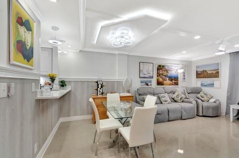 A home in Lake Worth