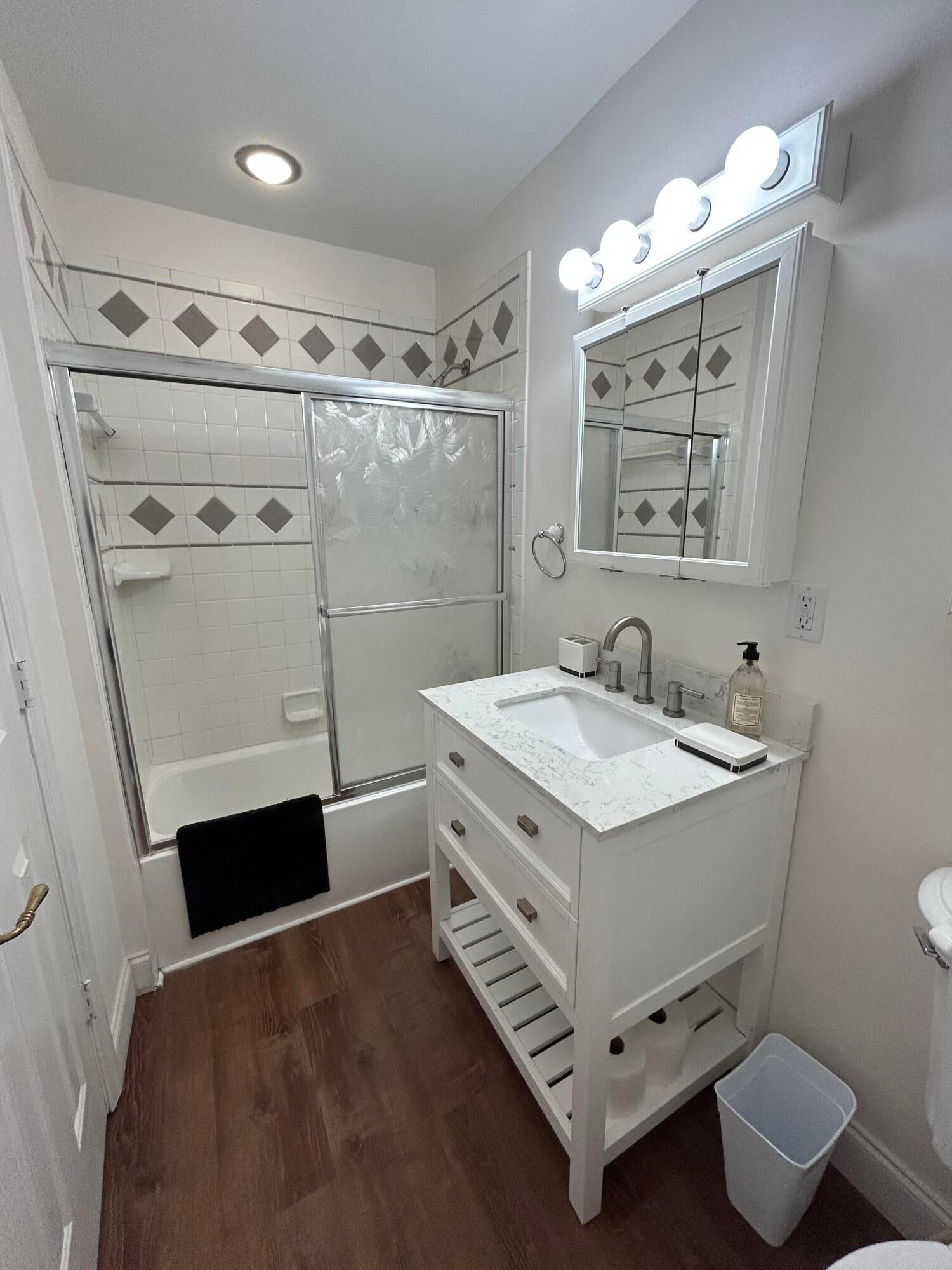13383 Bedford Mews Court