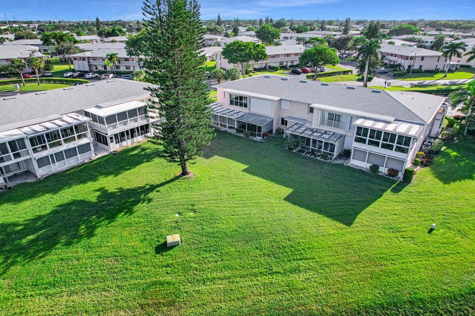 PINES OF DELRAY NORTH CONDO - Residential Lease