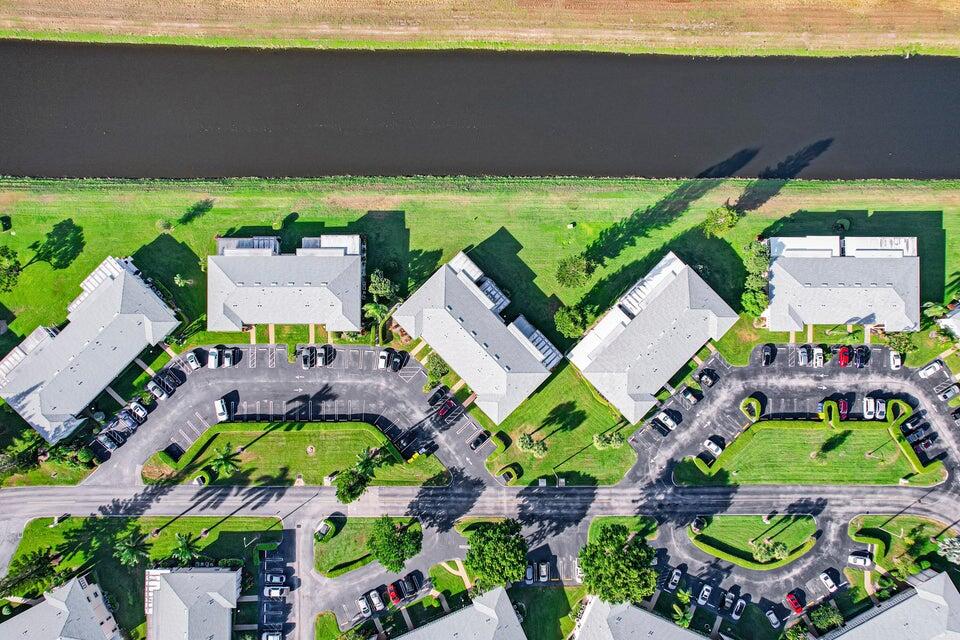 PINES OF DELRAY NORTH CONDO - Residential Lease