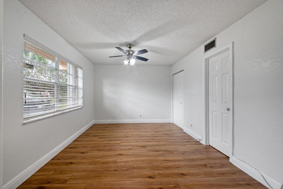 PINES OF DELRAY NORTH CONDO - Residential Lease