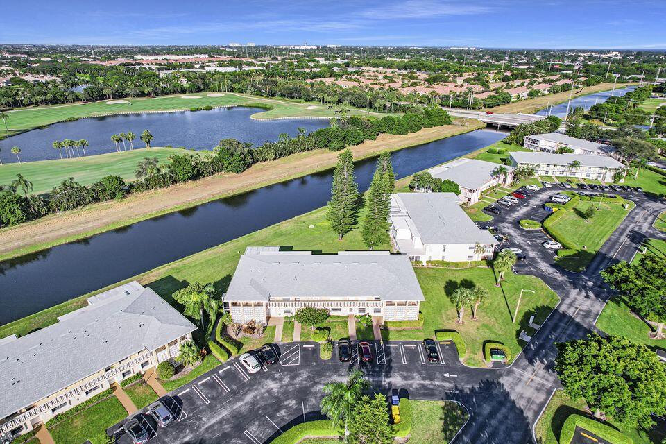 PINES OF DELRAY NORTH CONDO - Residential Lease