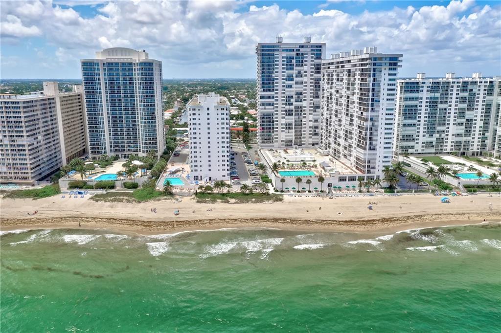 GALT TOWERS - Residential