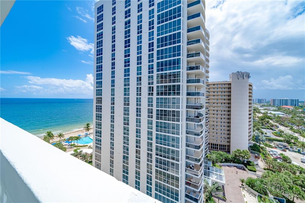 GALT TOWERS - Residential