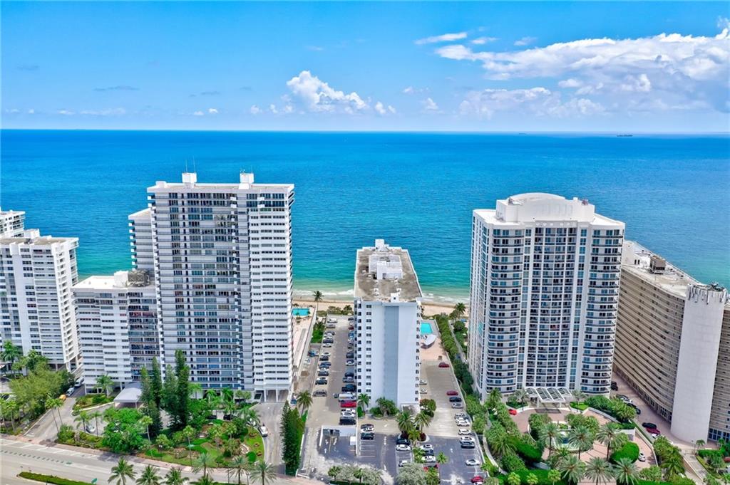 GALT TOWERS - Residential