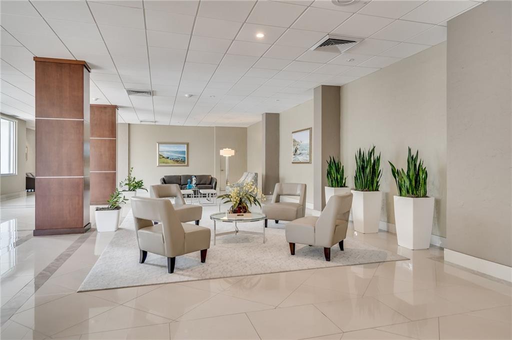 GALT TOWERS - Residential