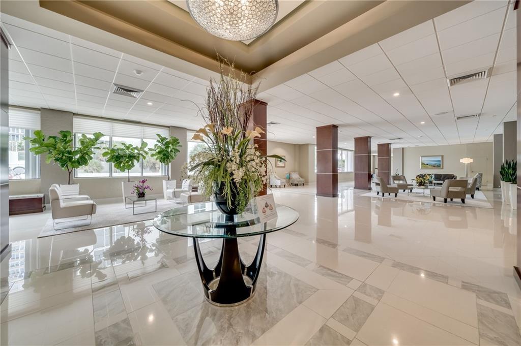 GALT TOWERS - Residential