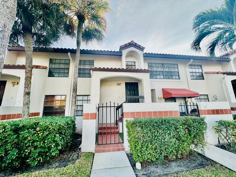 A home in Deerfield Beach