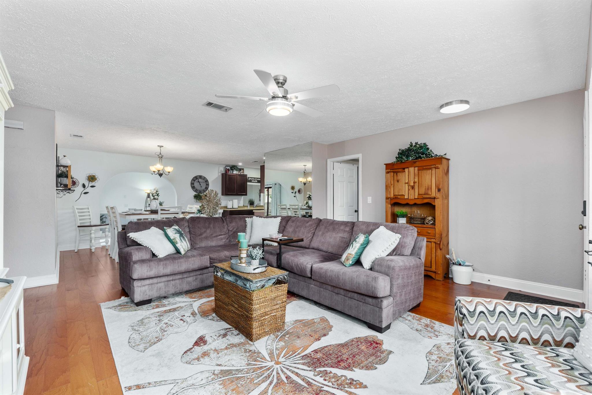 PORT ST LUCIE SECTION 13 - Residential