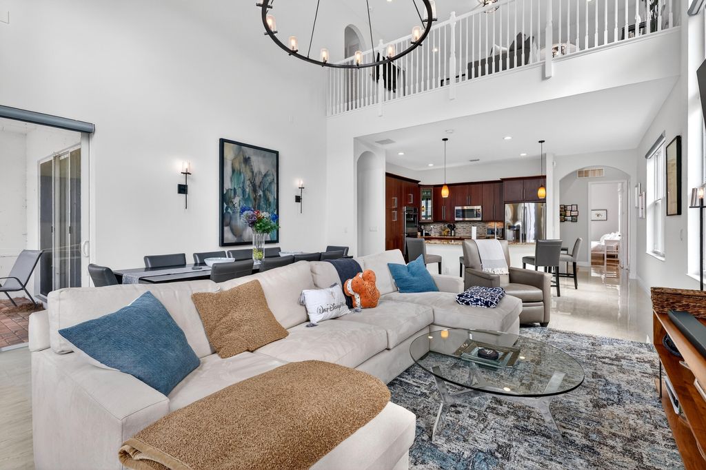 Photo of 2031 Chelsea Place, Palm Beach Gardens, FL 33418 (MLS # R11161298)