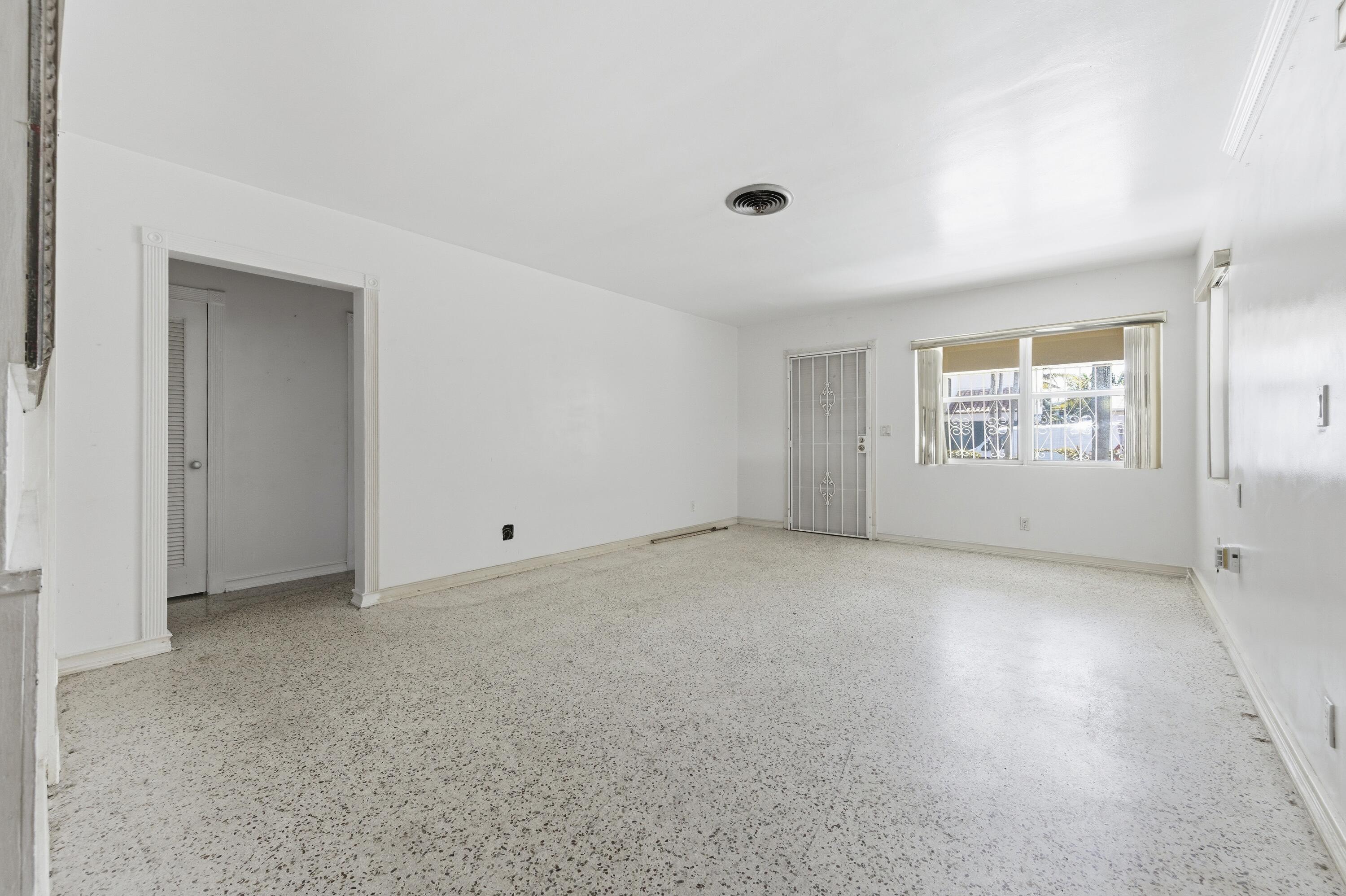 BELAIR WPB - Residential