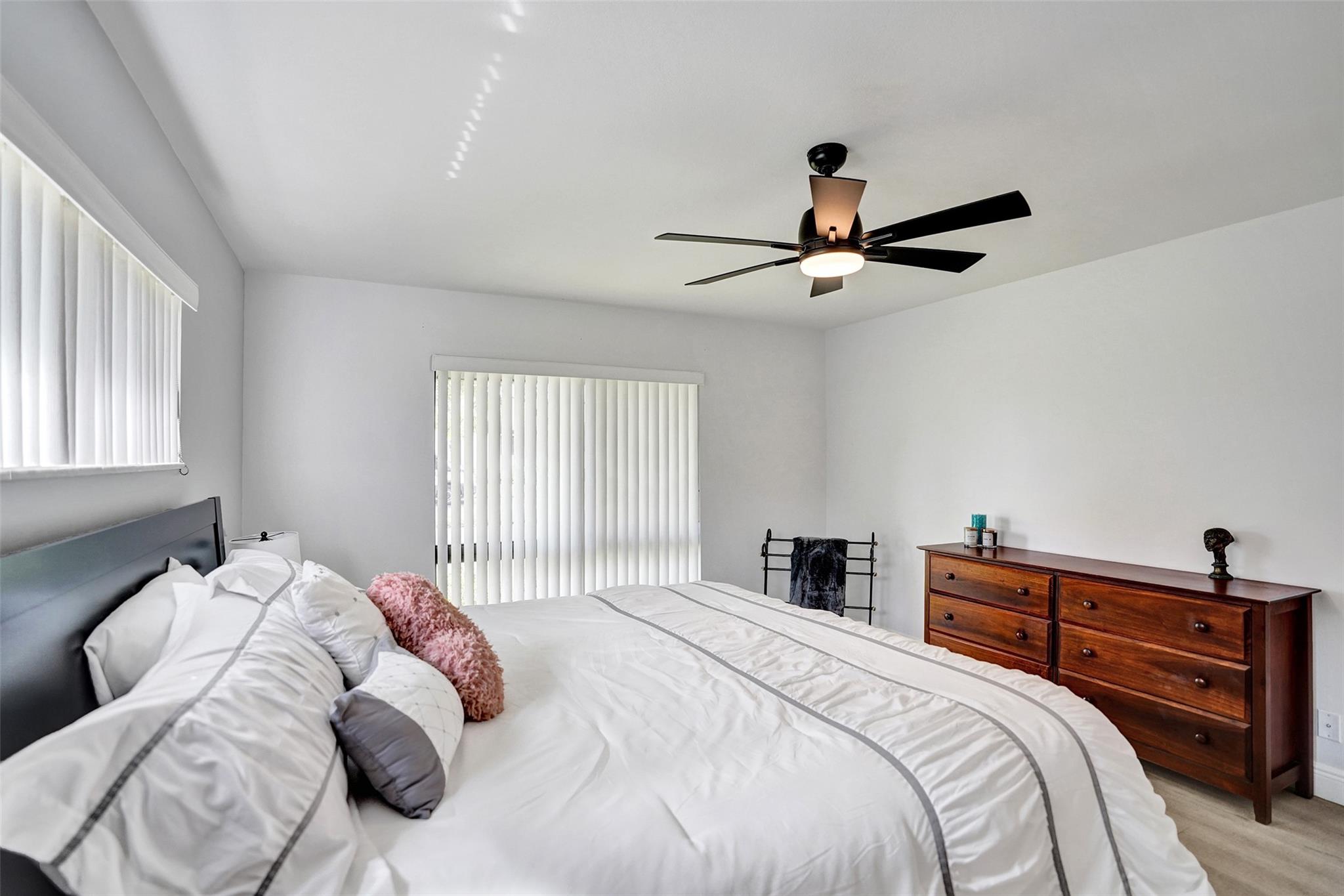 GREENTREE VILLAS CONDO - Residential Lease