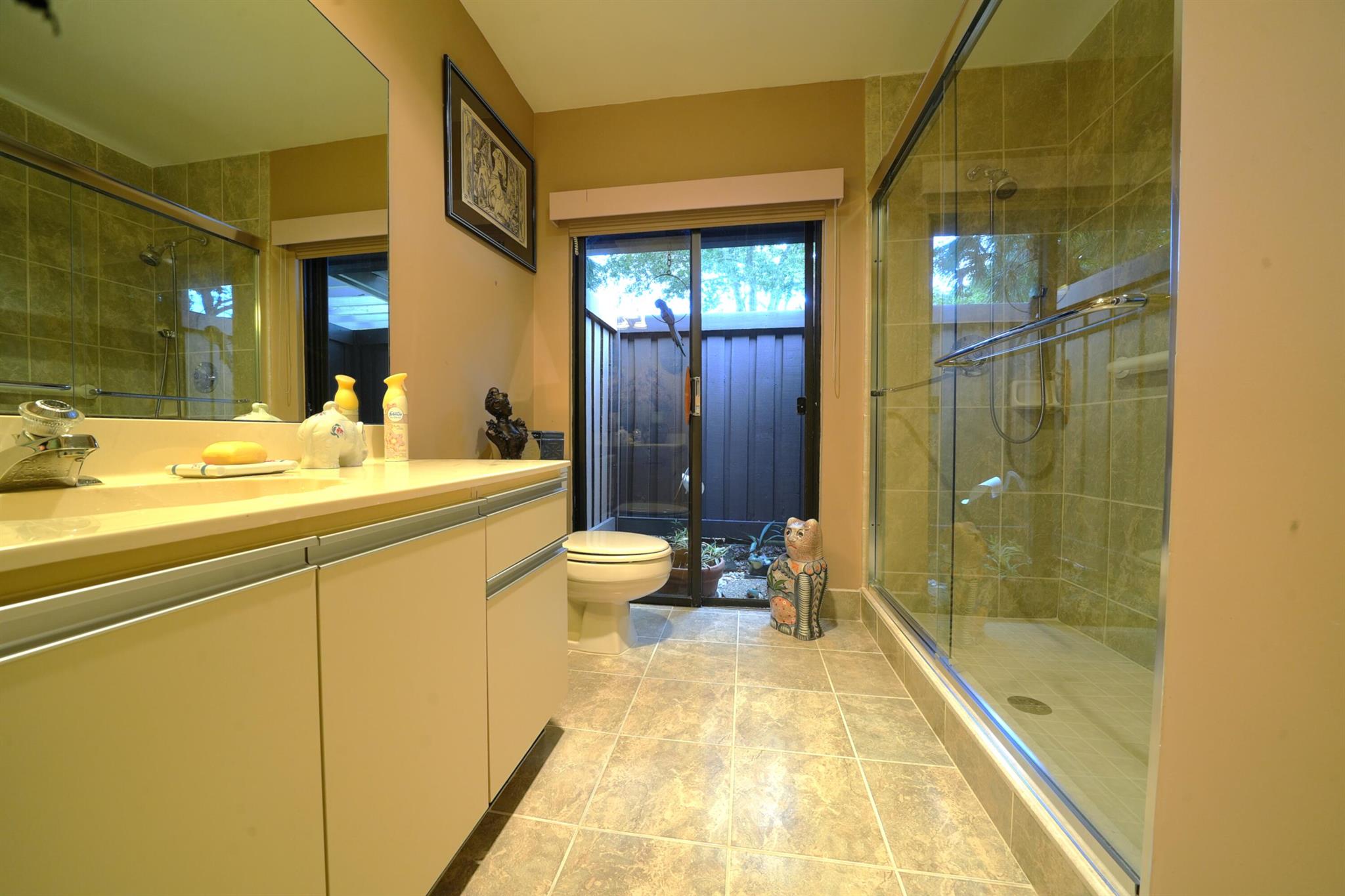 CEDAR POINT 6 (Banyan Spr - Residential