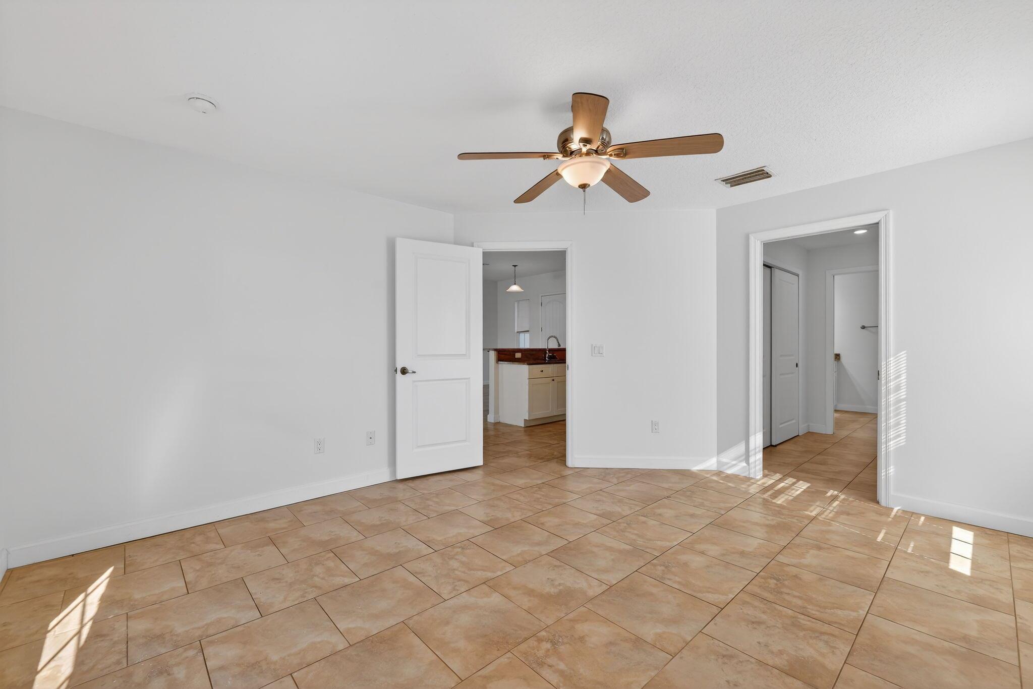 VERO BEACH HIGHLANDS - Residential Lease