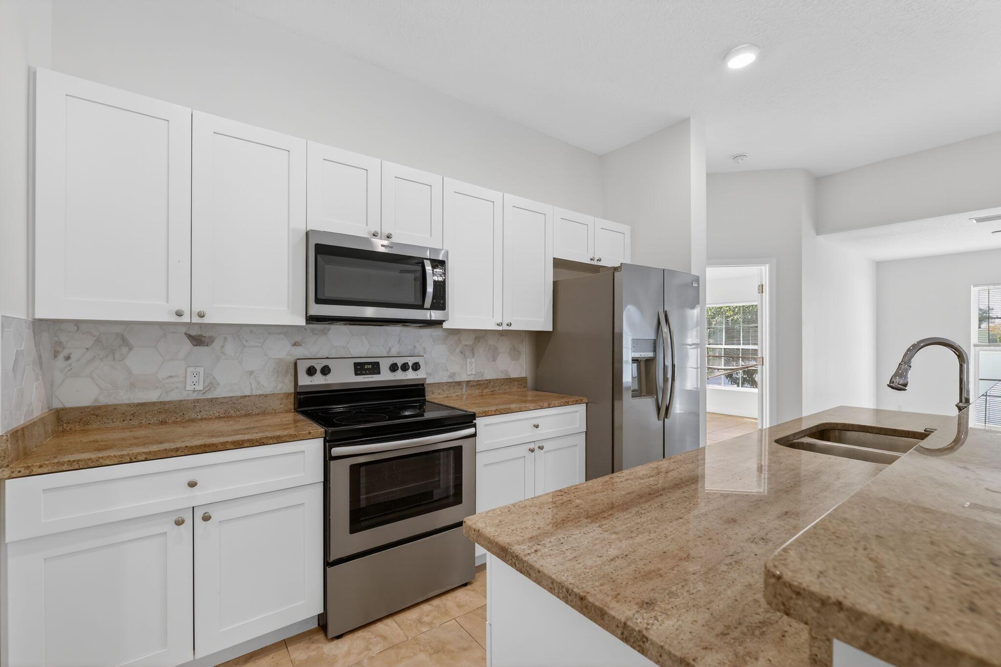 VERO BEACH HIGHLANDS - Residential Lease