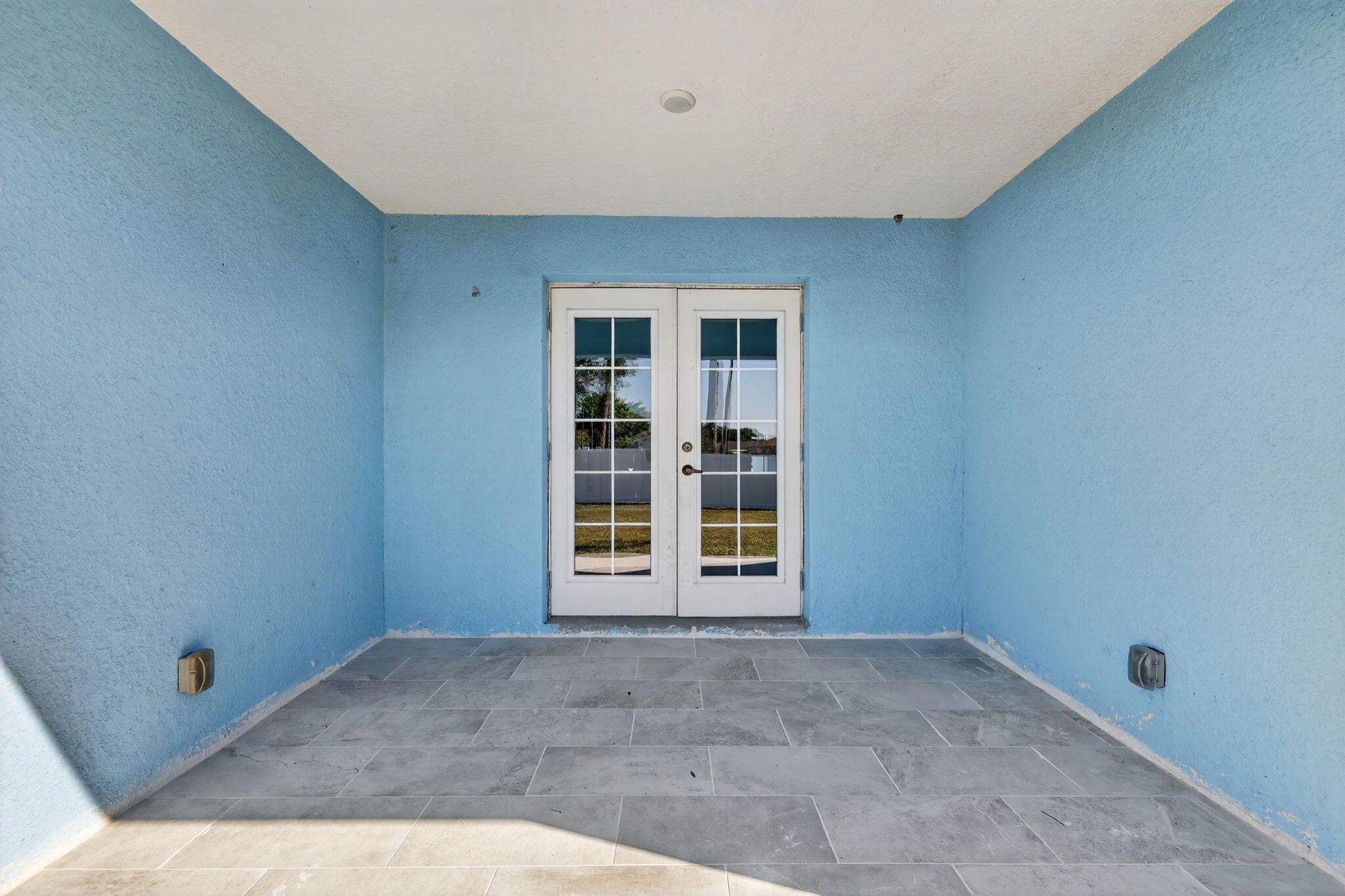 VERO BEACH HIGHLANDS - Residential Lease