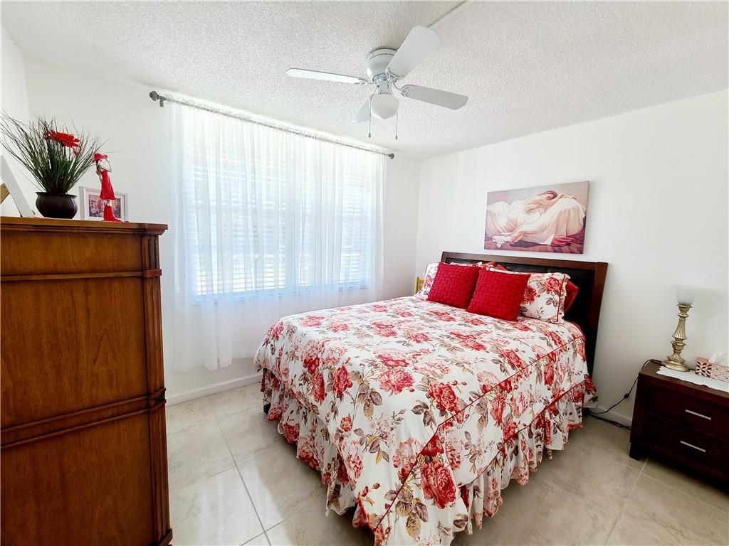 CYPRESS CHASE 11 - Residential