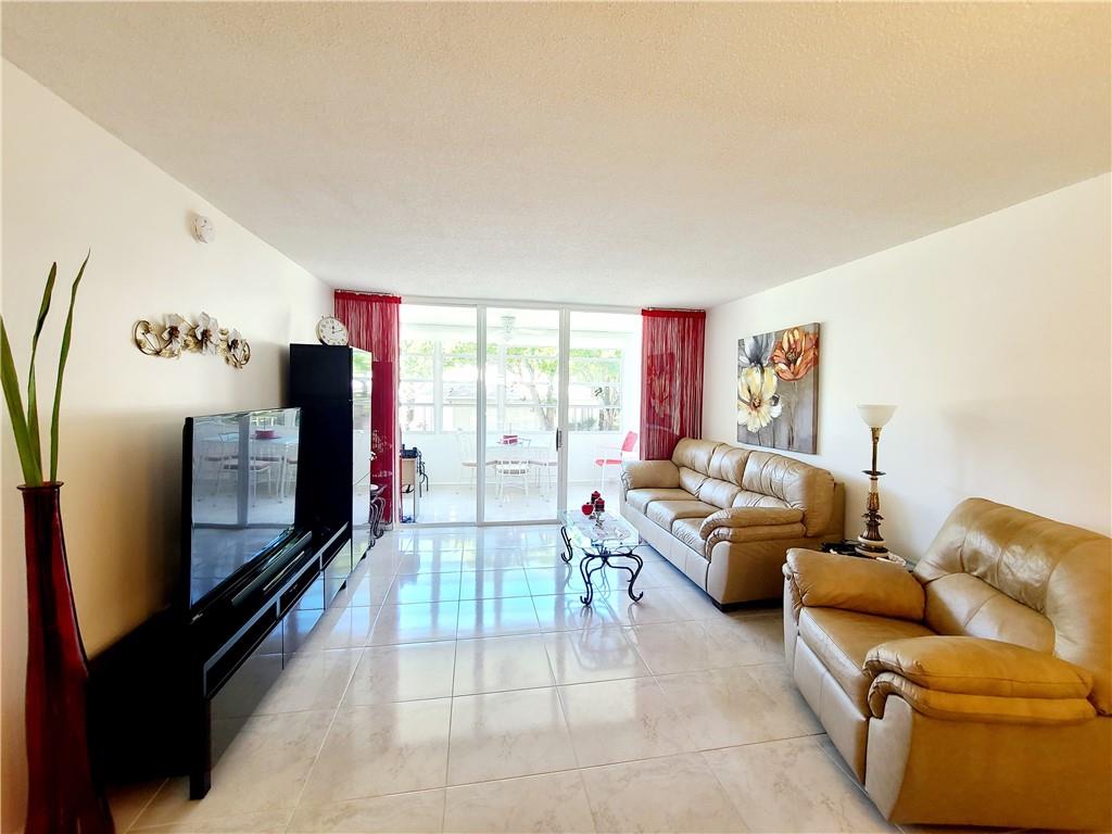CYPRESS CHASE 11 - Residential
