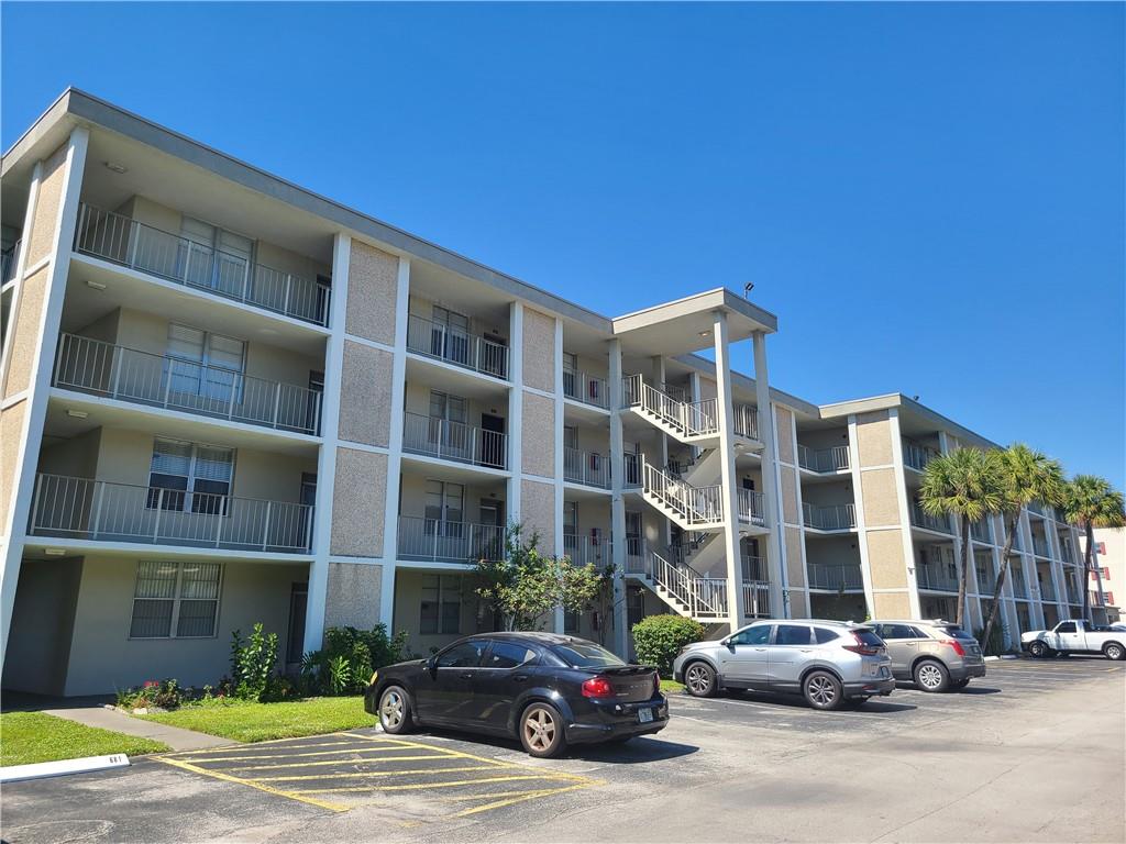CYPRESS CHASE 11 - Residential