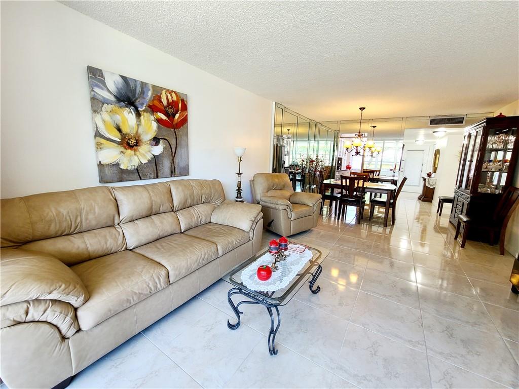 CYPRESS CHASE 11 - Residential
