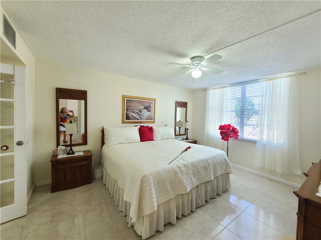 CYPRESS CHASE 11 - Residential