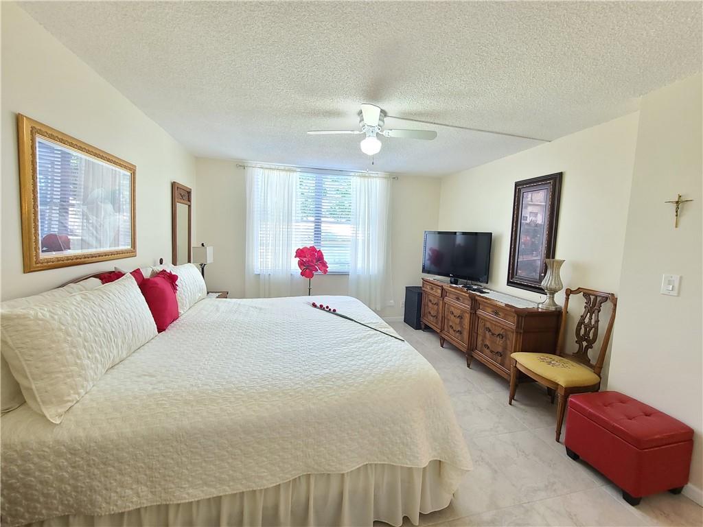 CYPRESS CHASE 11 - Residential