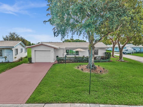 Tiny photo for 1530 NW 85TH Avenue, Plantation, FL 33322 (MLS # B26071619)