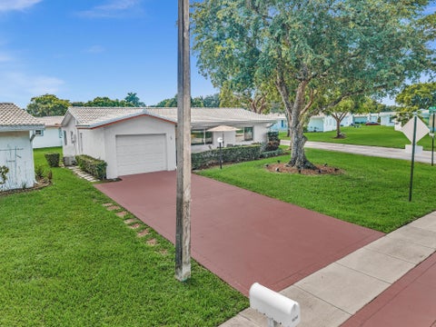 Tiny photo for 1530 NW 85TH Avenue, Plantation, FL 33322 (MLS # B26071619)