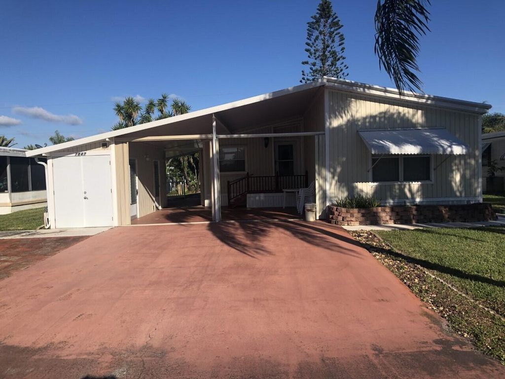 Photo of 7847 SE Swan Avenue, Hobe Sound, FL 33455 (MLS # R11057020)