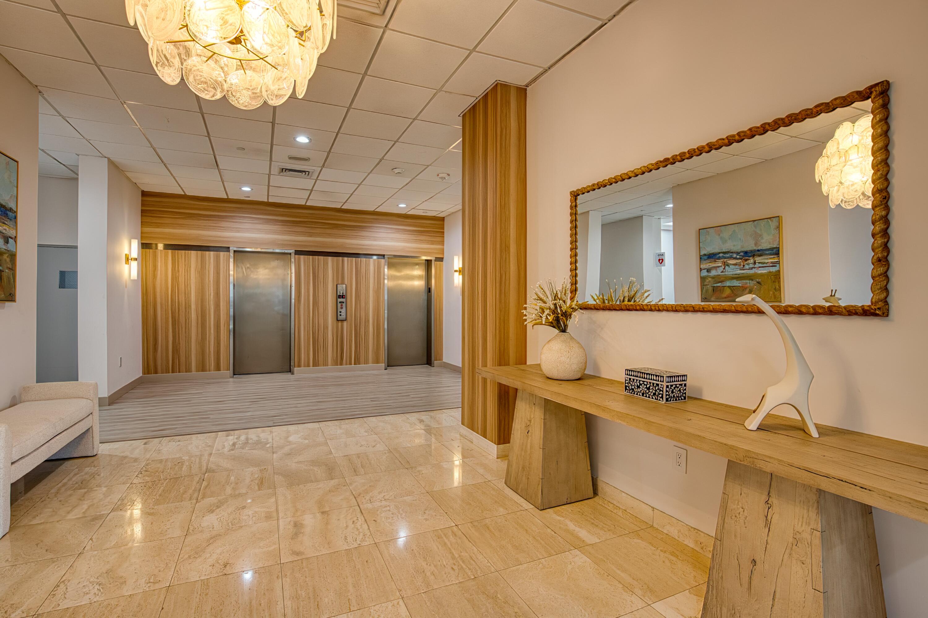 1401 S OCEAN Boulevard 702