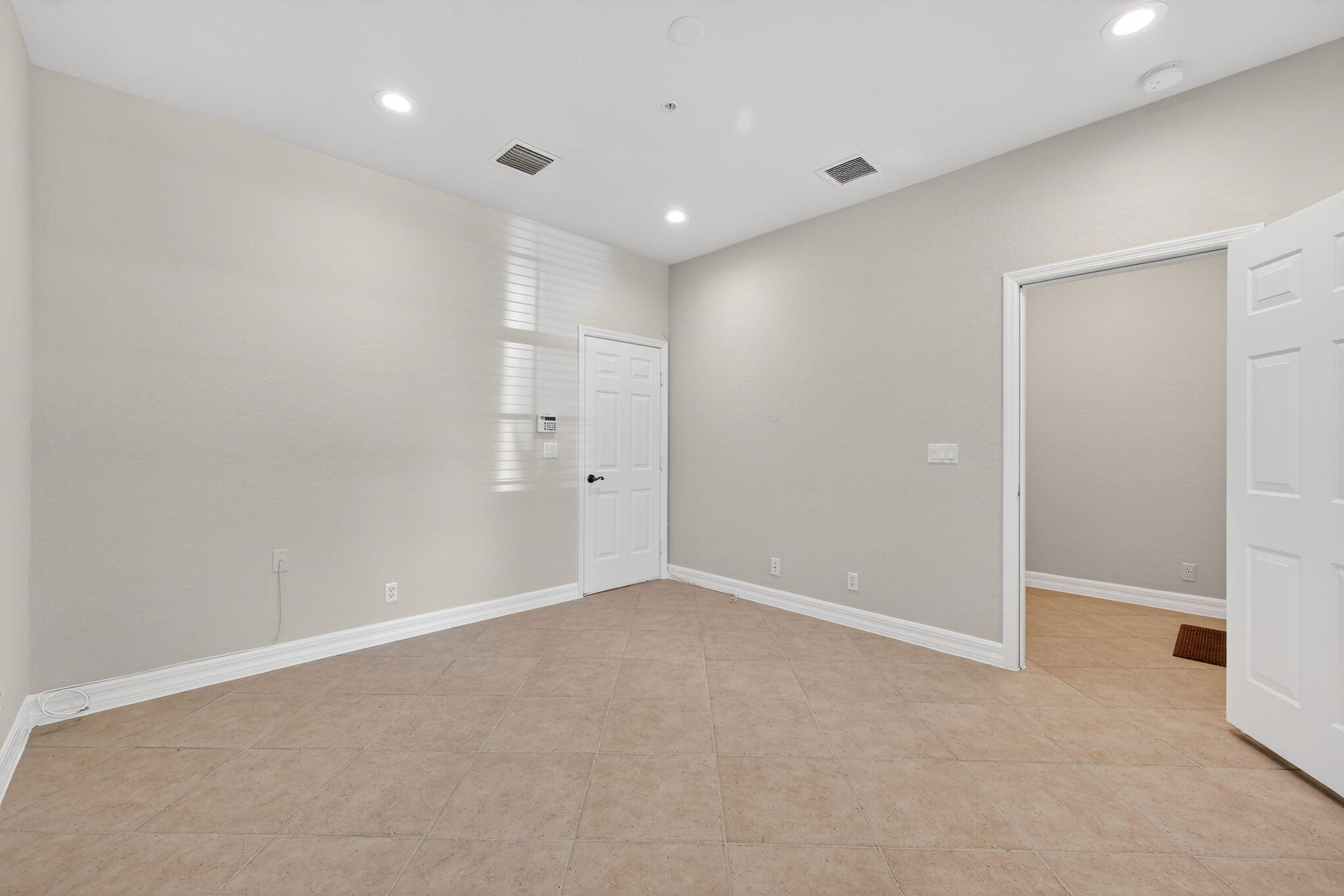 SANDPIPER COVE AT BOTANICA CONDO - Residential