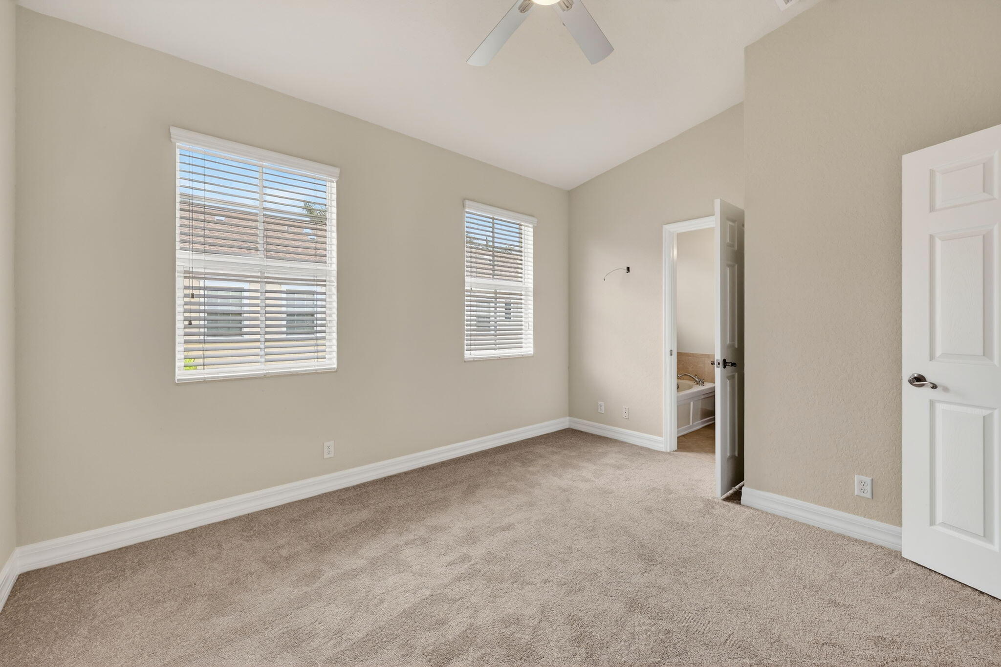 SANDPIPER COVE AT BOTANICA CONDO - Residential