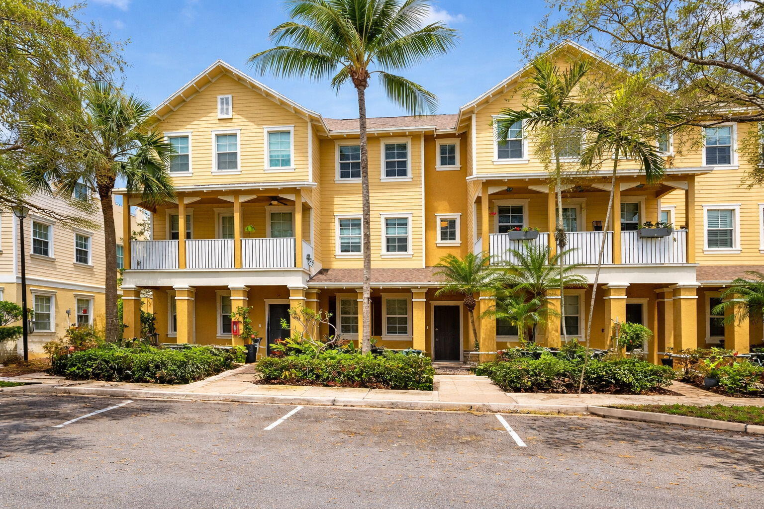 SANDPIPER COVE AT BOTANICA CONDO - Residential