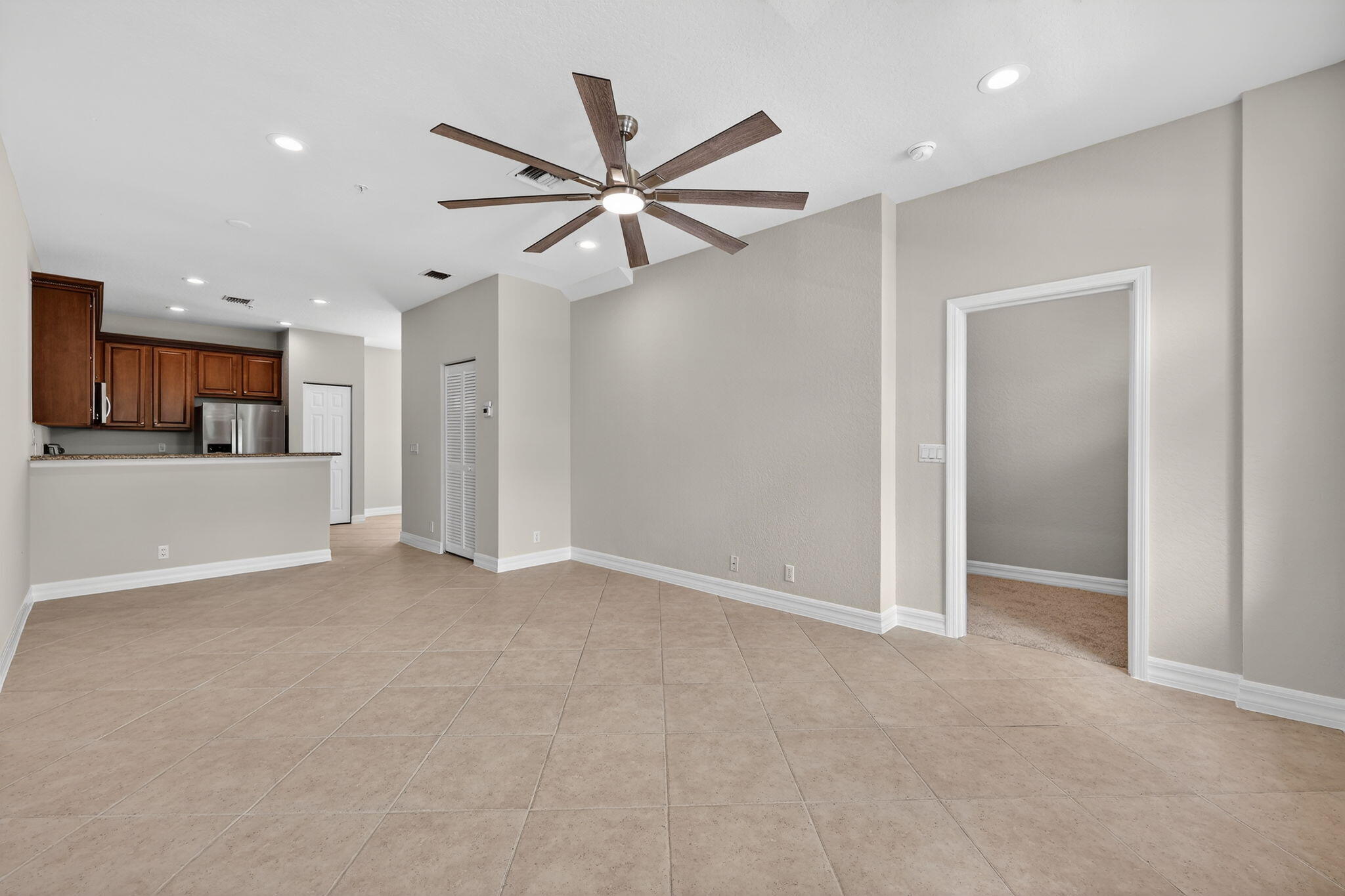 SANDPIPER COVE AT BOTANICA CONDO - Residential