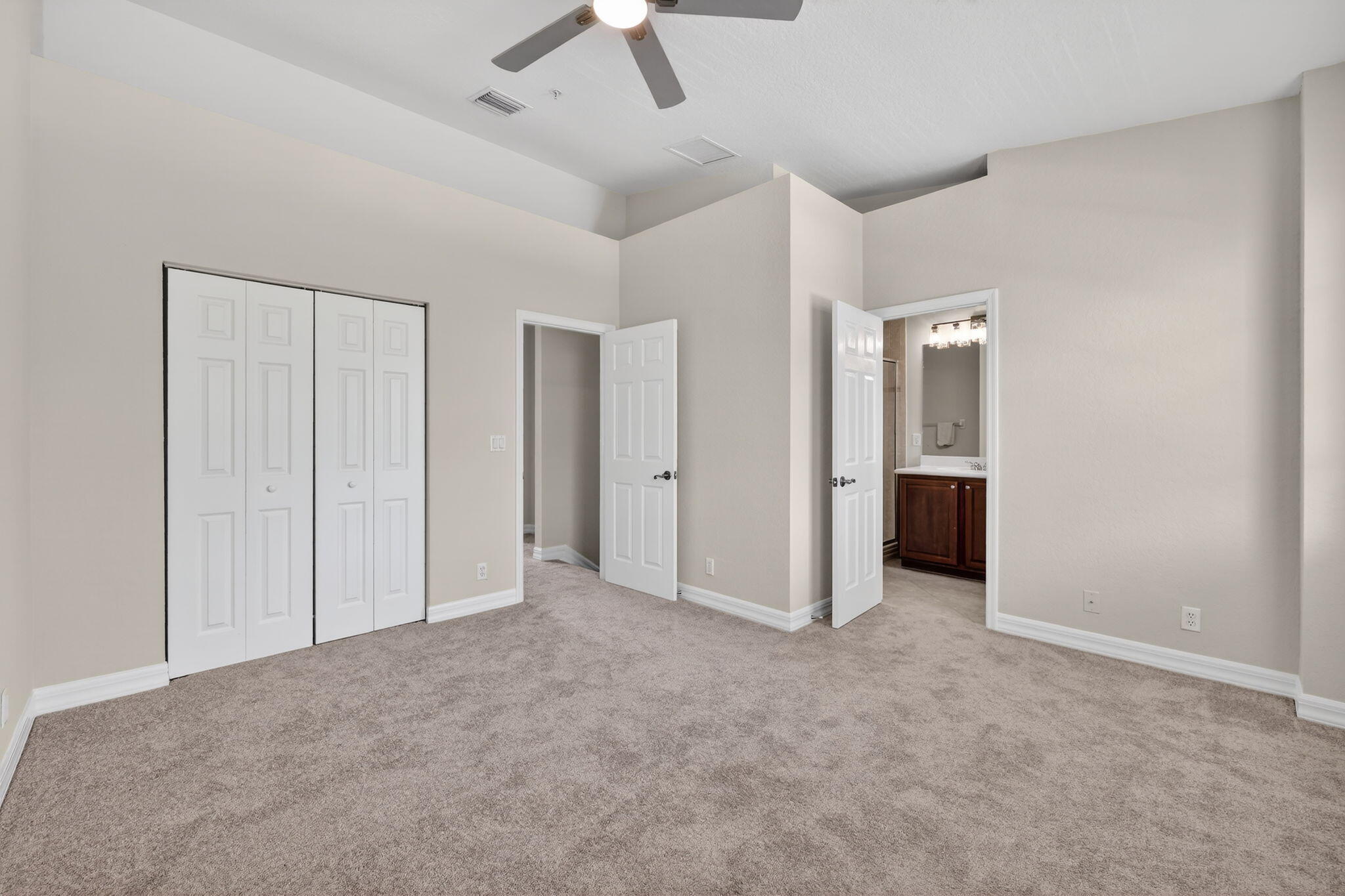 SANDPIPER COVE AT BOTANICA CONDO - Residential