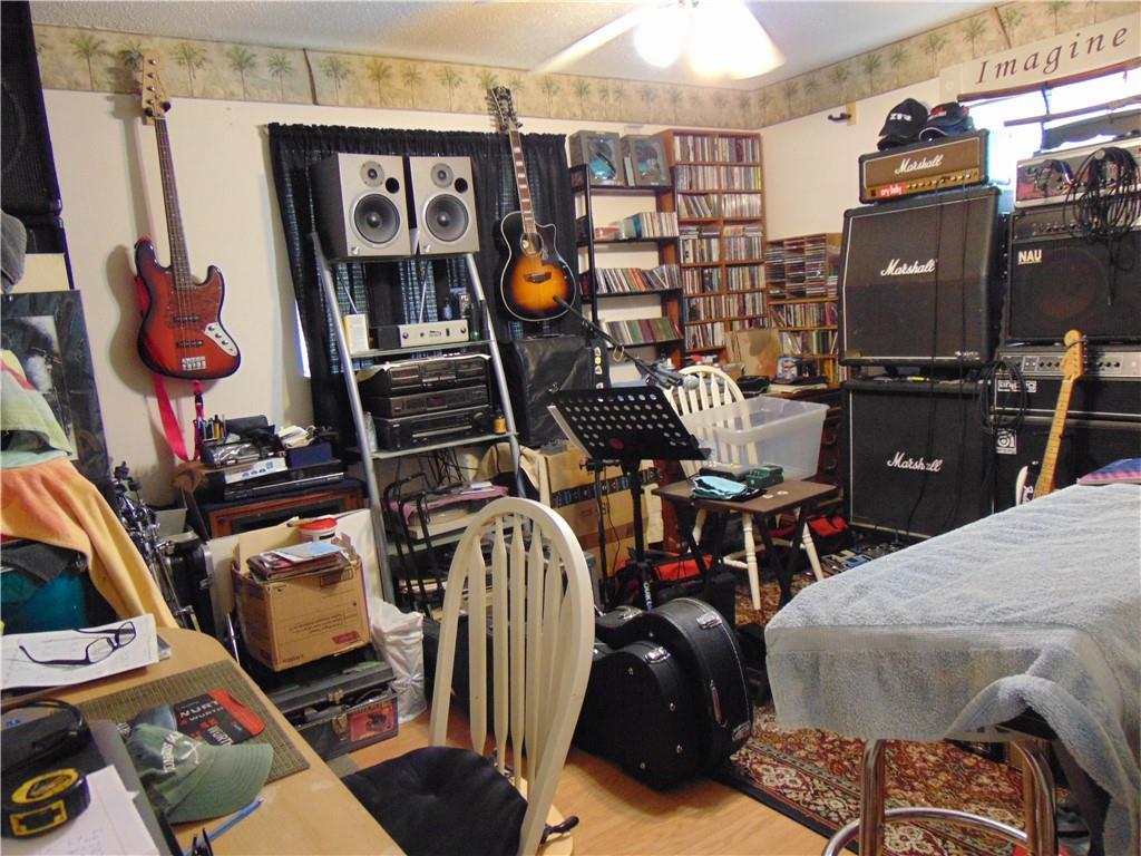 Oriole-Margate Sec Two - Residential