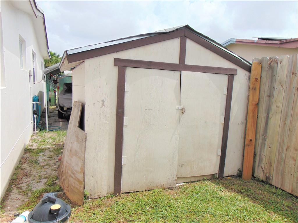 Oriole-Margate Sec Two - Residential