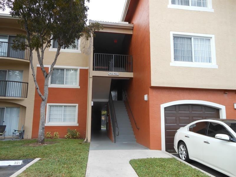 4191 N HAVERHILL Road 421