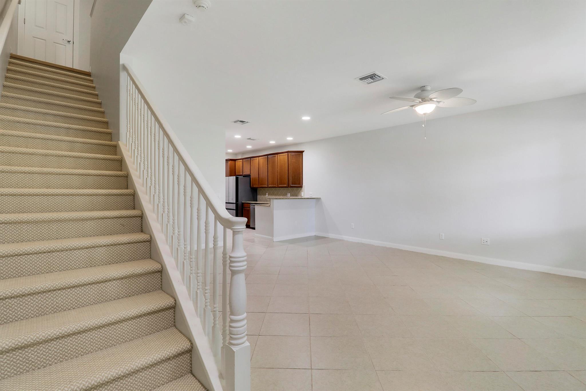 MALLORY CREEK AT ABACOA 1 - Residential Lease