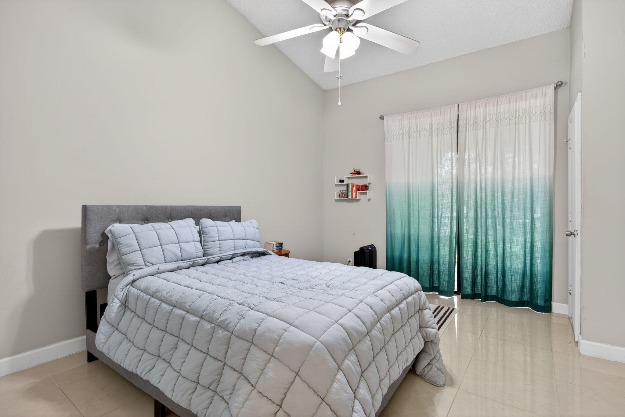 BAYWOOD VILLAGE III-B CONDO - Residential