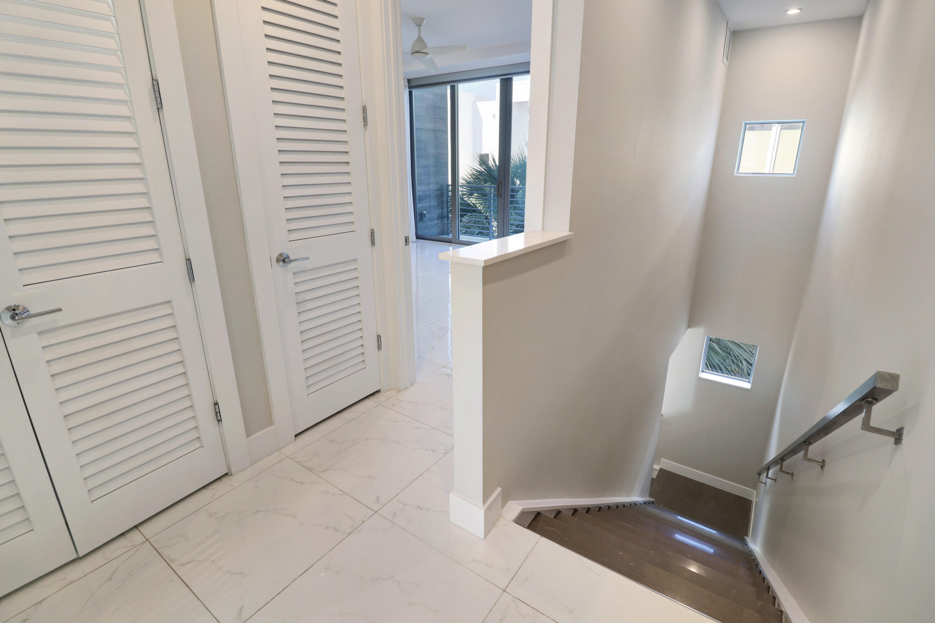 SPANISH RIVER TOWNHOMES / Moderne Boca - Residential