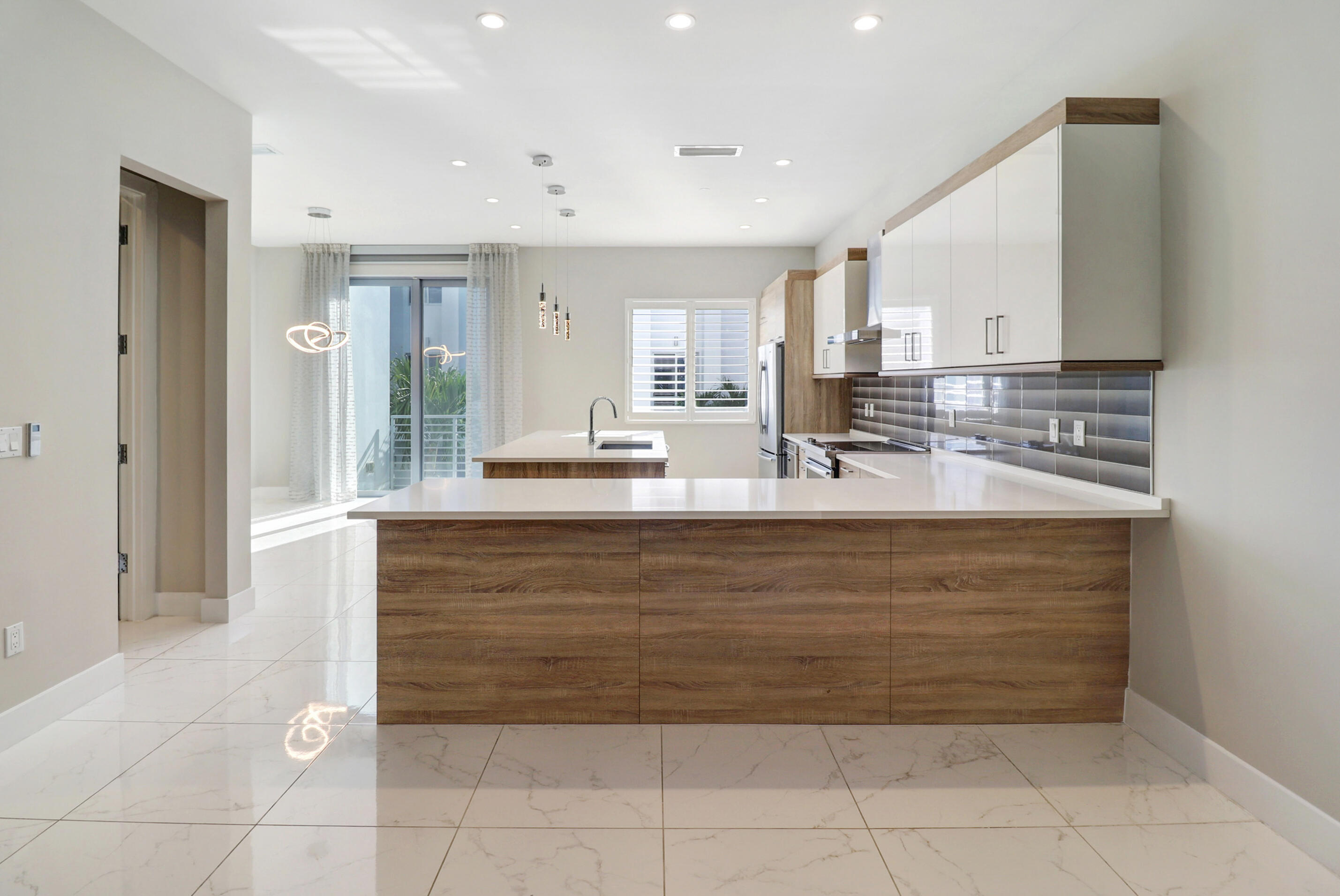 SPANISH RIVER TOWNHOMES / Moderne Boca - Residential