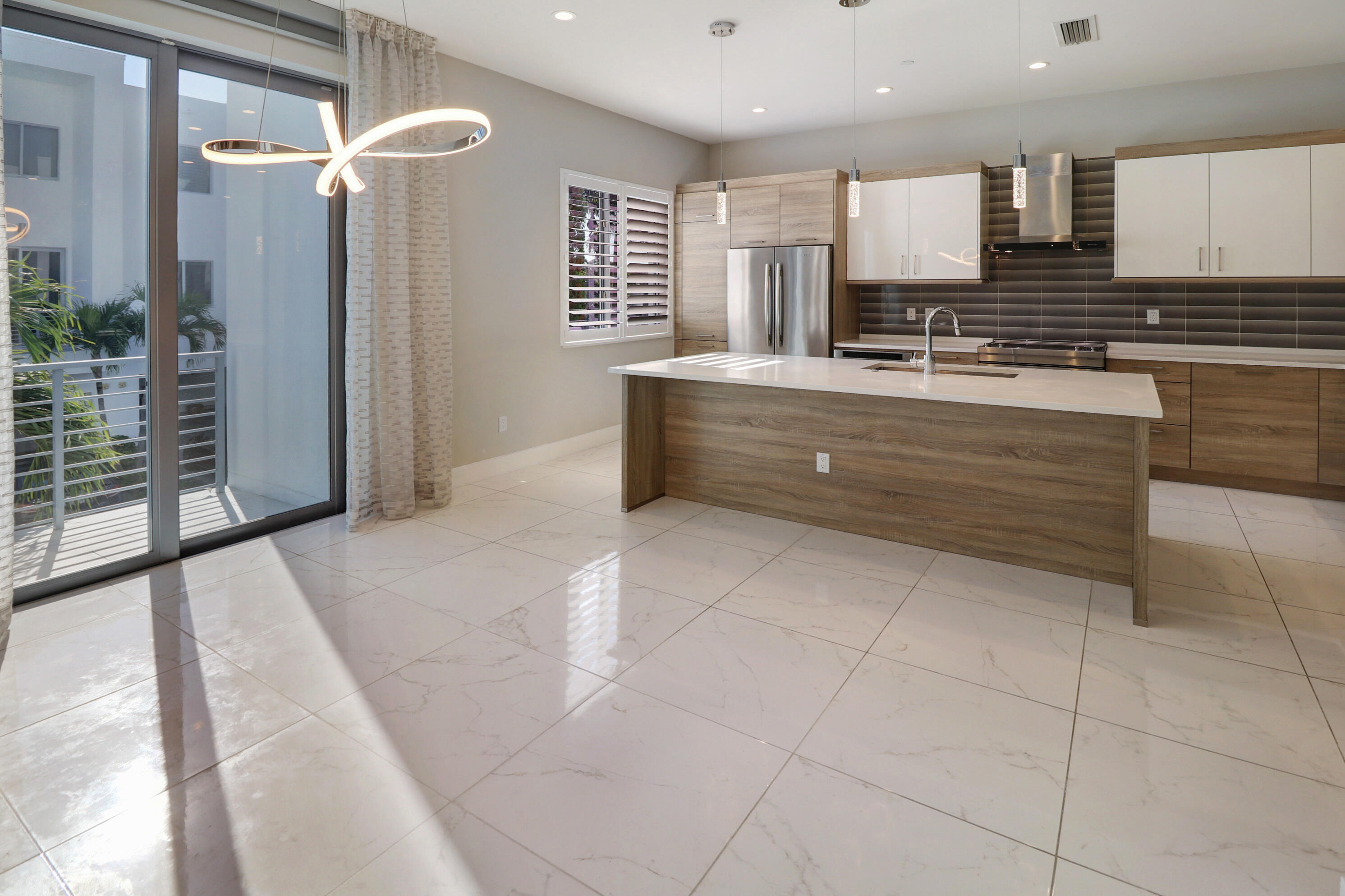 SPANISH RIVER TOWNHOMES / Moderne Boca - Residential