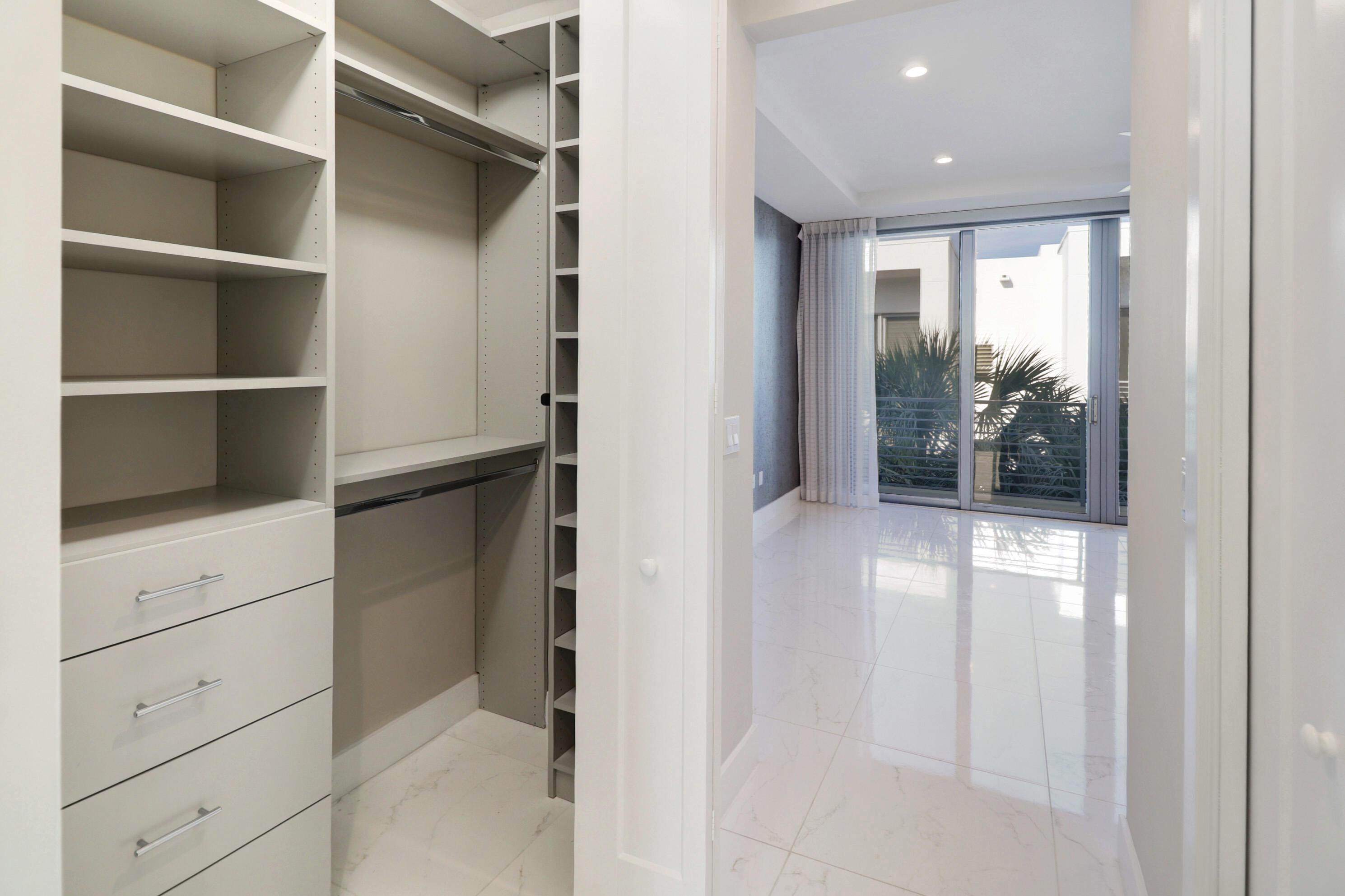 SPANISH RIVER TOWNHOMES / Moderne Boca - Residential