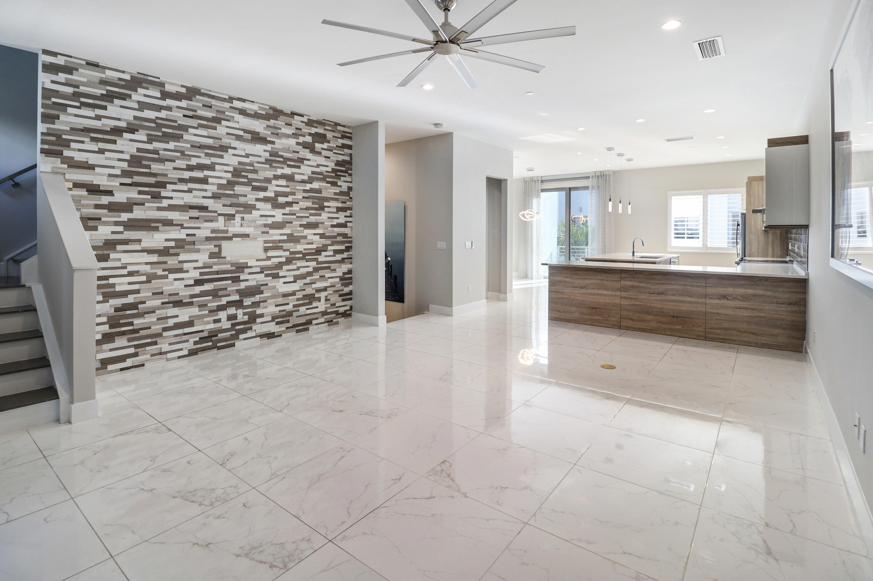 SPANISH RIVER TOWNHOMES / Moderne Boca - Residential